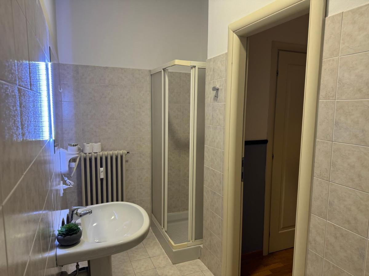 Feel - Bellavista Suites Бергамо Екстериор снимка